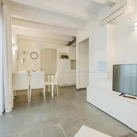 Ninfea Diamond 4 Apartment