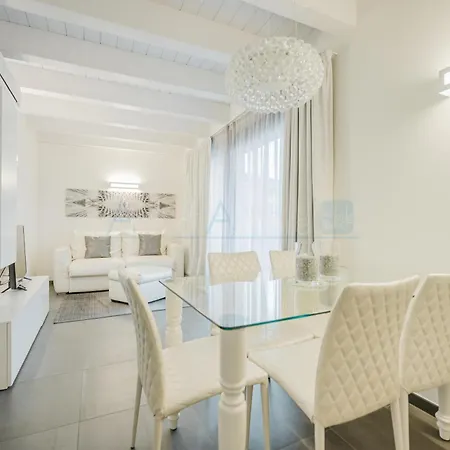 Daire Ninfea Diamond 4 *